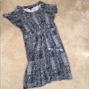 BCBG grey snake print flutter sleeve dress size l